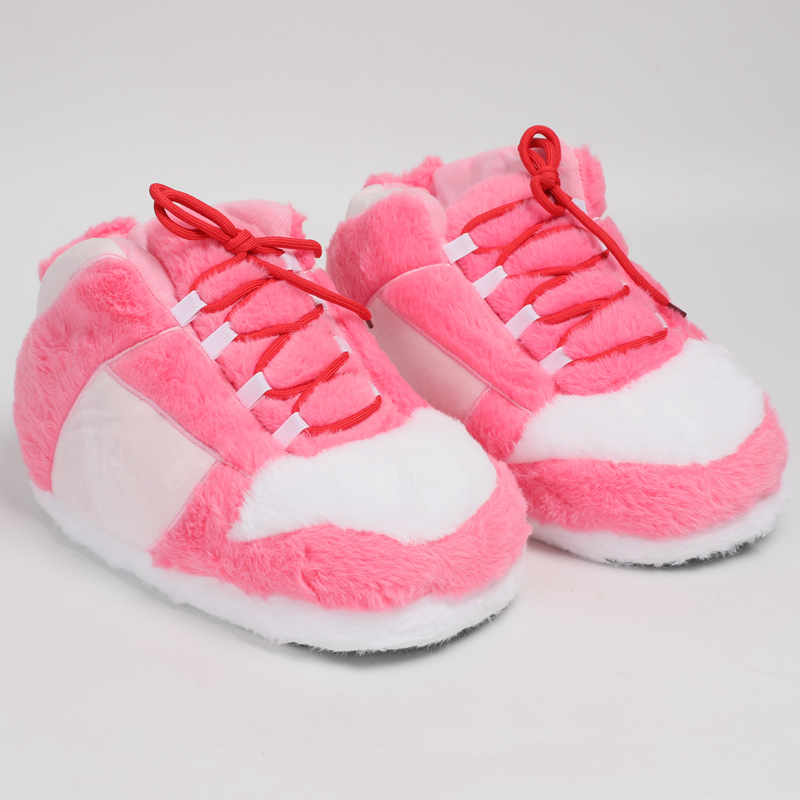 Warm Plush Sneaker Slippers, T - Sneaker Care Set recension och pris
